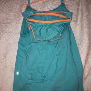 Lululemon tank top with built in sports bra